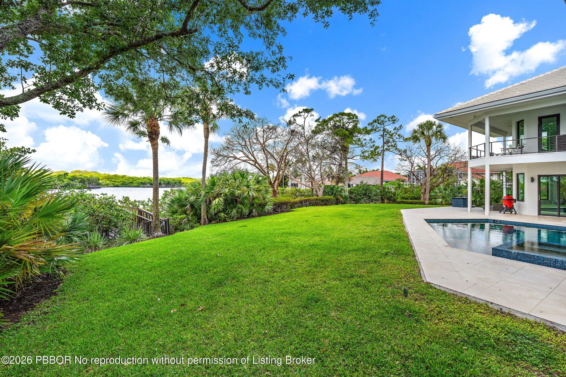 8818 SE Riverfront Terrace, Tequesta, FL 33469 Photo