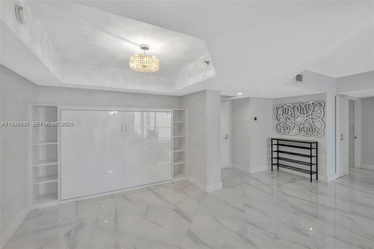 16425 Collins Ave, Unit 1612, Sunny Isles Beach, FL 33160 Photo