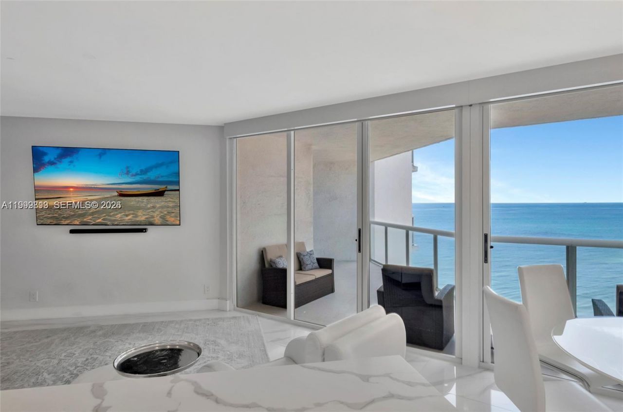 16425 Collins Ave, Unit 1612, Sunny Isles Beach, FL 33160 Photo