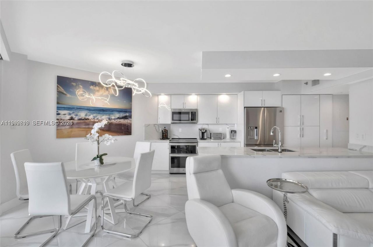 16425 Collins Ave, Unit 1612, Sunny Isles Beach, FL 33160 Photo
