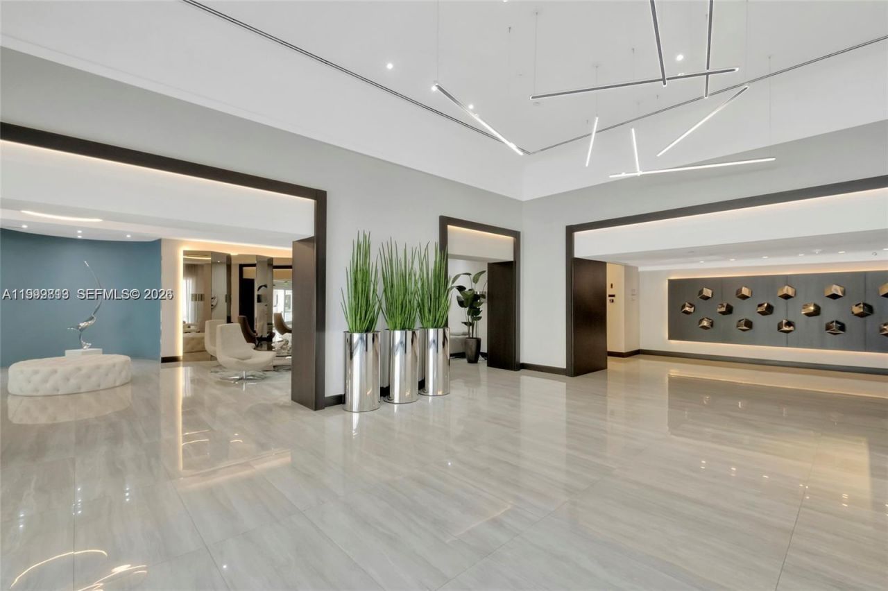 16425 Collins Ave, Unit 1612, Sunny Isles Beach, FL 33160 Photo