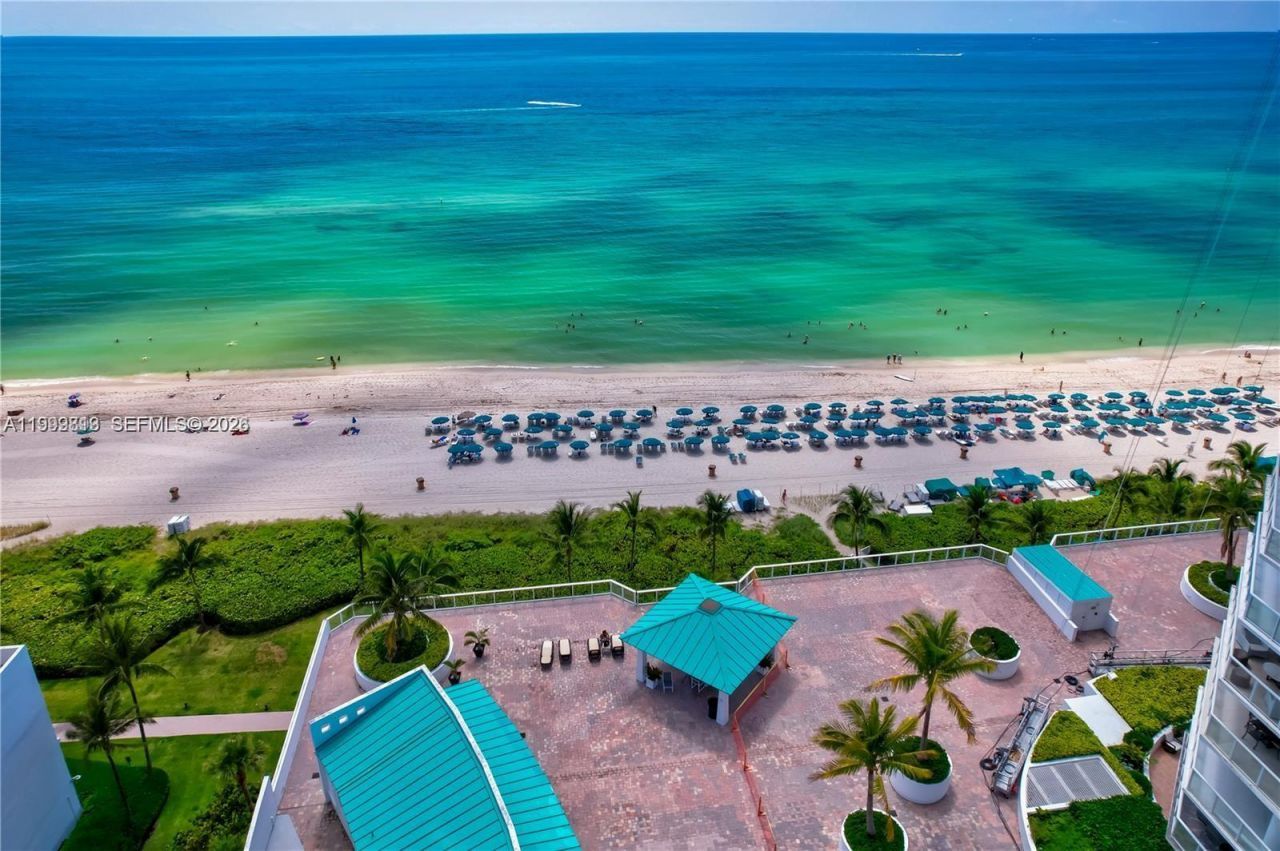 16425 Collins Ave, Unit 1612, Sunny Isles Beach, FL 33160 Photo