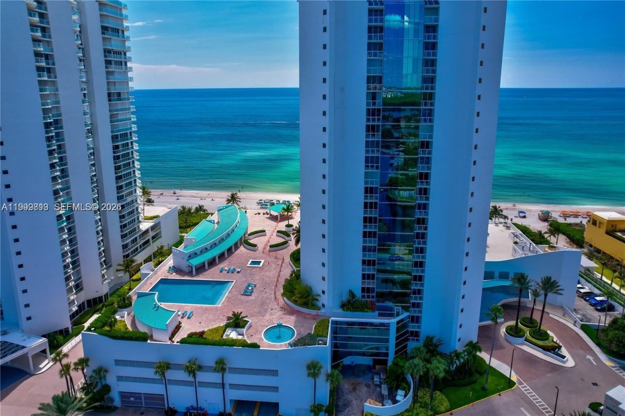 16425 Collins Ave, Unit 1612, Sunny Isles Beach, FL 33160 Photo