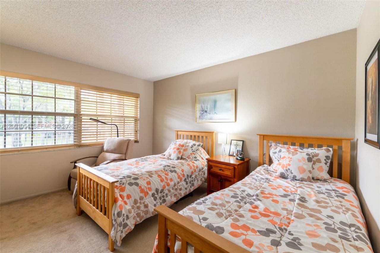 4221 W Palm Aire Dr, Unit 203, Pompano Beach, FL 33069 Photo