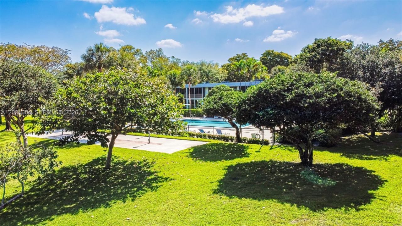 4221 W Palm Aire Dr, Unit 203, Pompano Beach, FL 33069 Photo