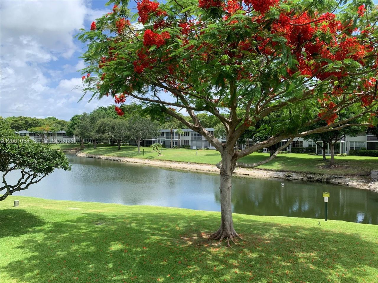 4221 W Palm Aire Dr, Unit 203, Pompano Beach, FL 33069 Photo