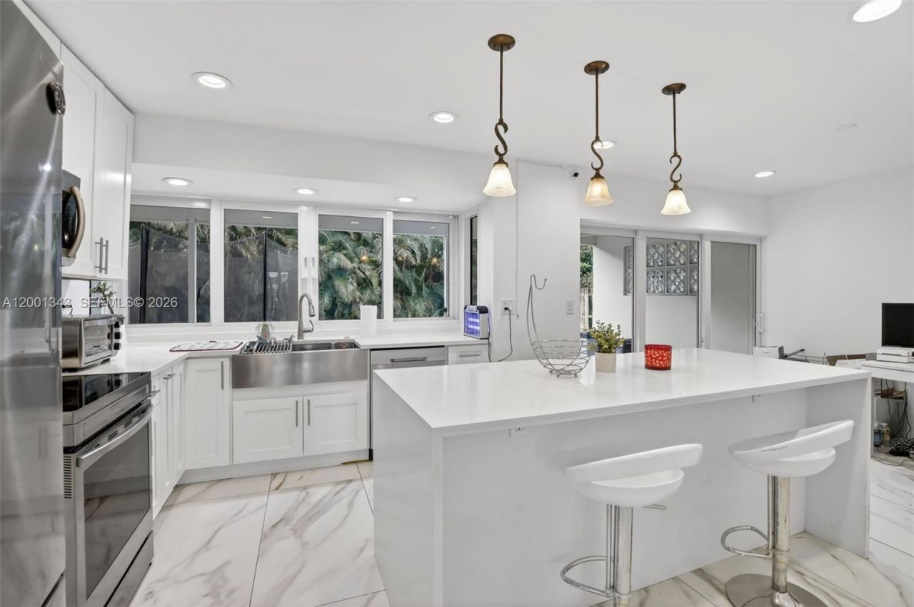 9280 SW 55th Ct, Cooper City, FL 33328 Photo