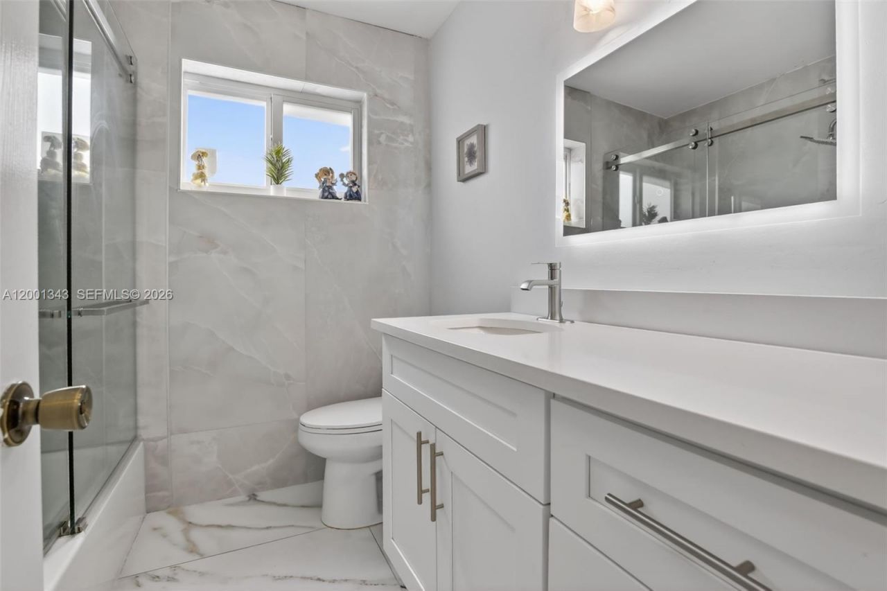 9280 SW 55th Ct, Cooper City, FL 33328 Photo