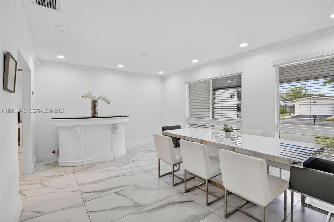 9280 SW 55th Ct, Cooper City, FL 33328 Photo