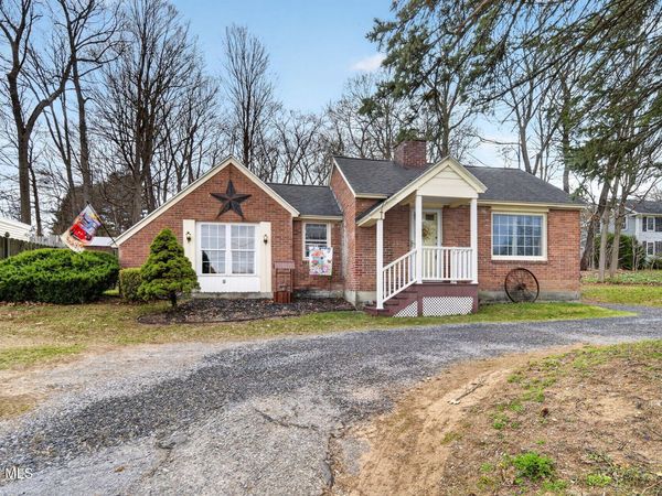 2980 Troy Schenectady Road, Niskayuna, NY 12309