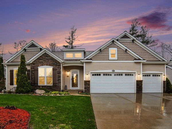 6837 Westshire Drive, Norton Shores, MI 49444