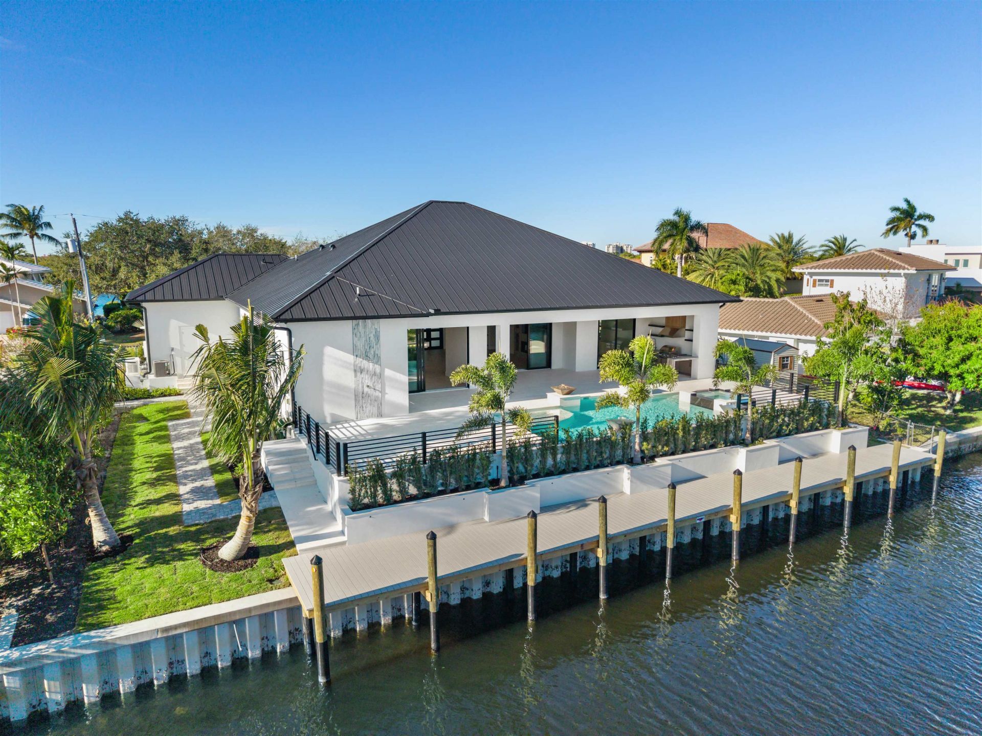 111 Montrose Dr, Fort Myers, FL 33919 Photo