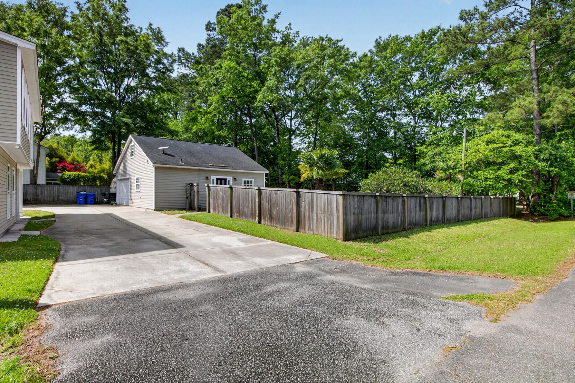 105 Cantering Hills Lane Photo 55