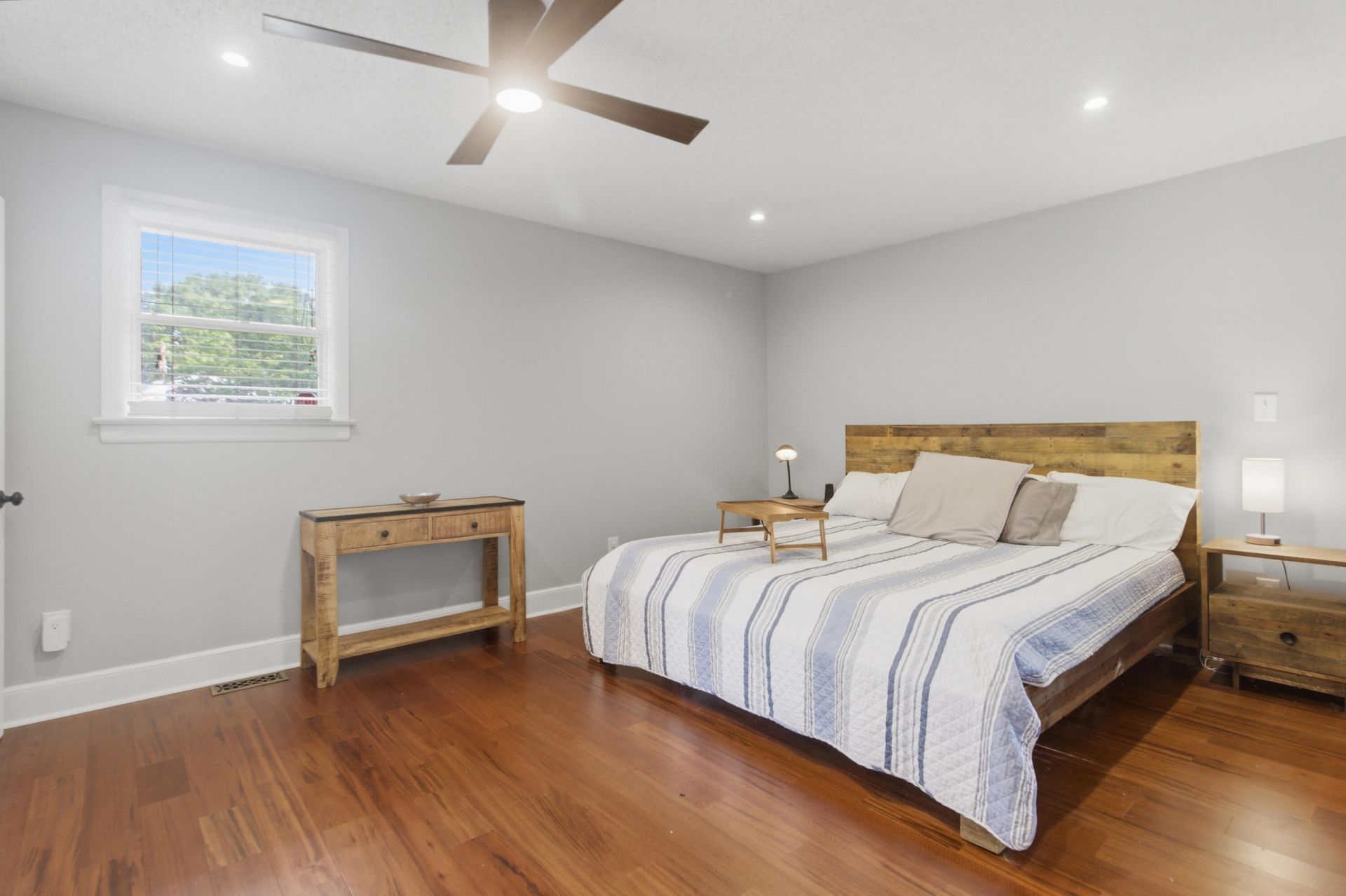 5112 Princeton Street Photo 24