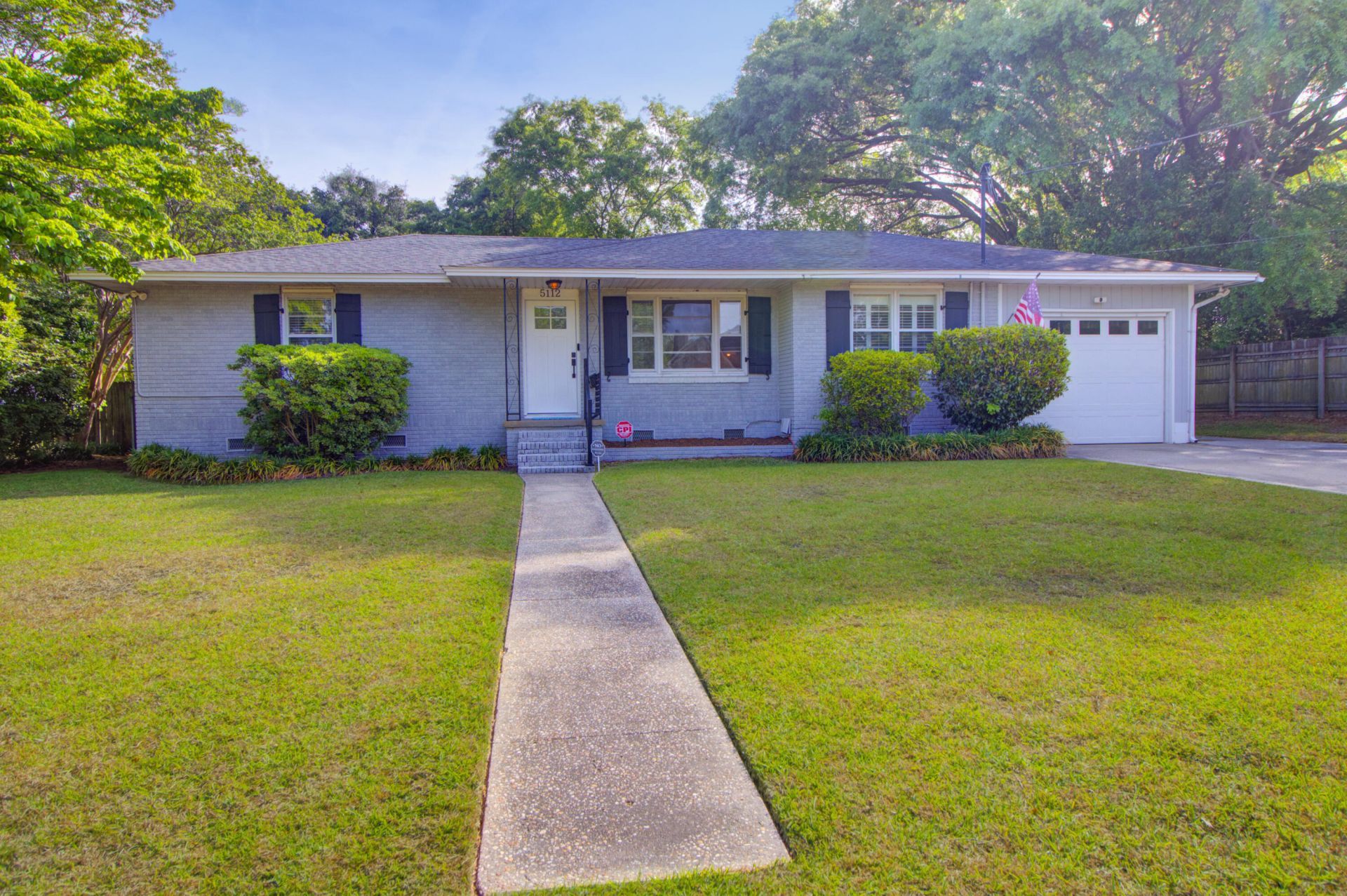 5112 Princeton Street Photo 4