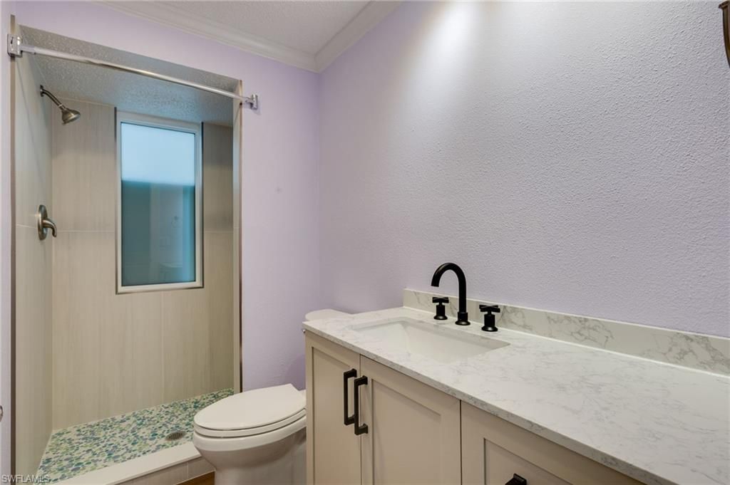 2639 Bridgeview St, Matlacha, FL 33993 Photo
