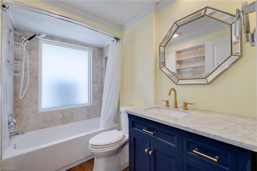 2639 Bridgeview St , Matlacha, FL 33993 Photo