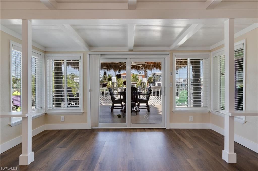 2639 Bridgeview St , Matlacha, FL 33993 Photo