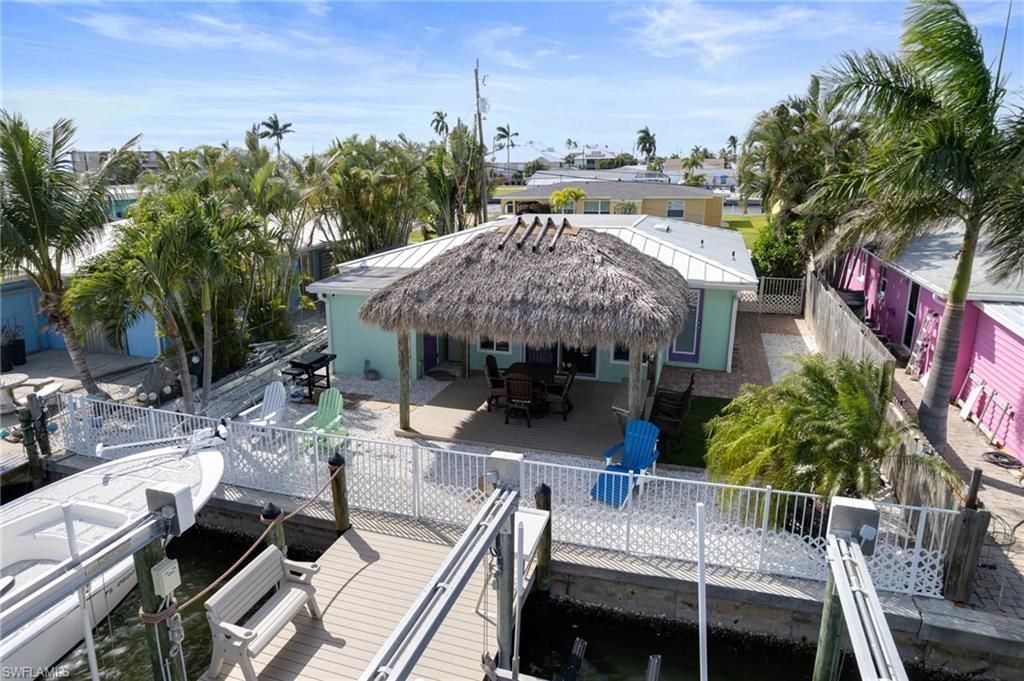 2639 Bridgeview St , Matlacha, FL 33993 Photo