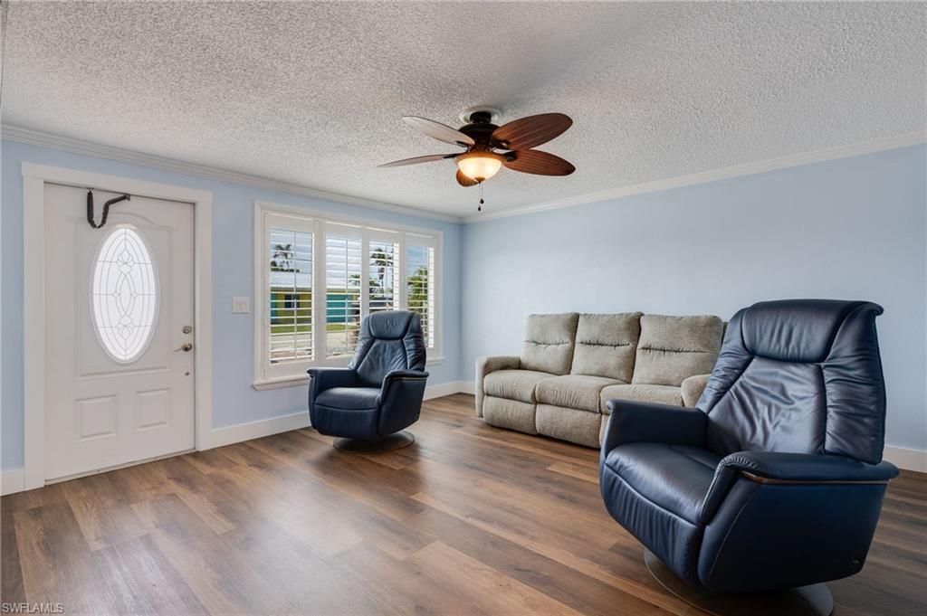 2639 Bridgeview St , Matlacha, FL 33993 Photo