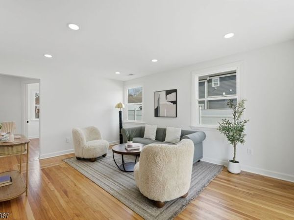 57 N Auten Ave, Somerville, NJ 08876