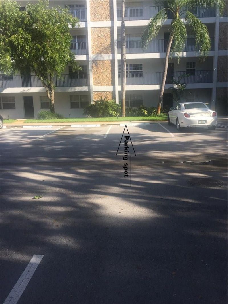 625 Oaks Drive, Unit 1007, Pompano Beach, FL 33069 Photo