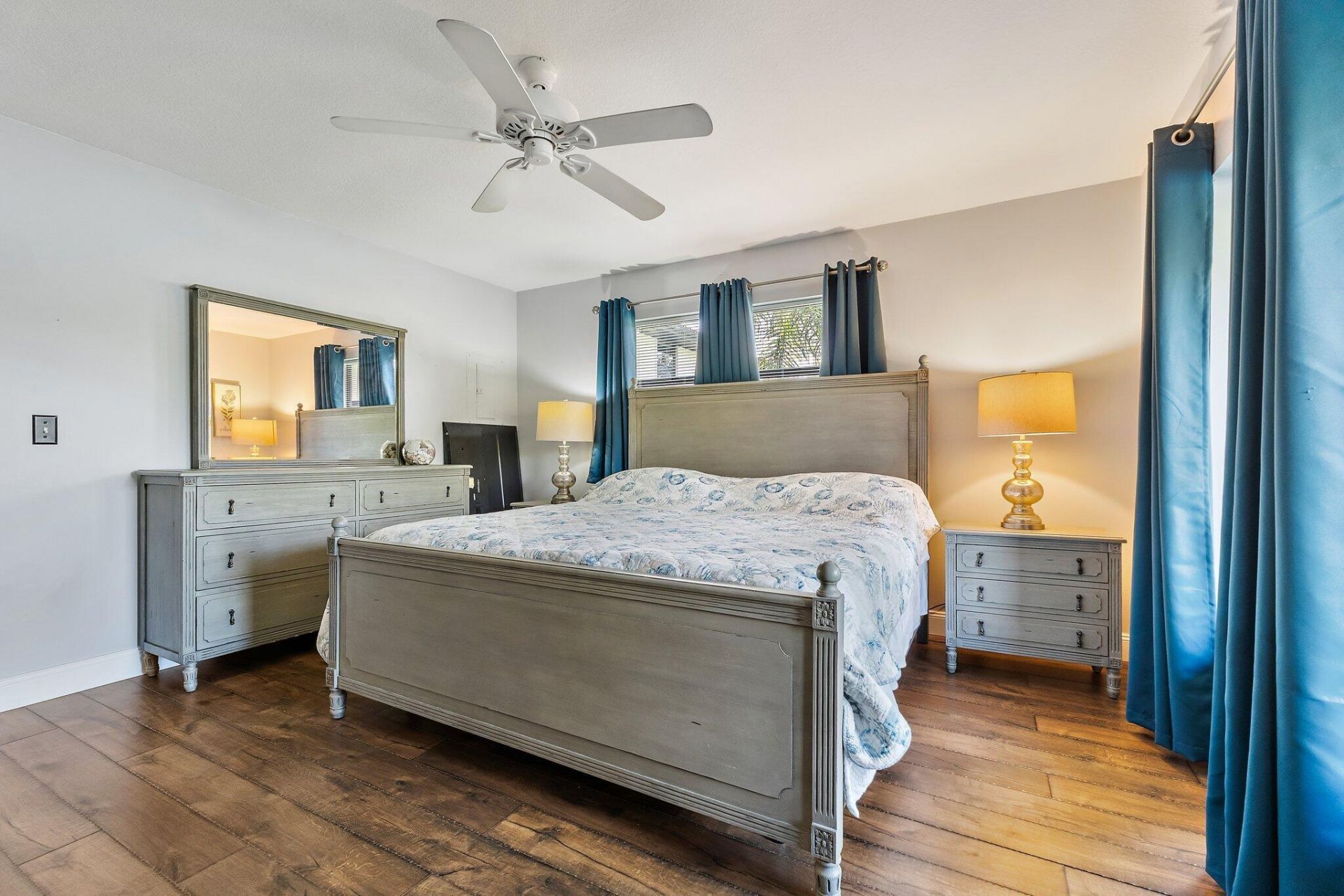 671 SW South River Drive, Unit 105, Stuart, FL 34997 Photo