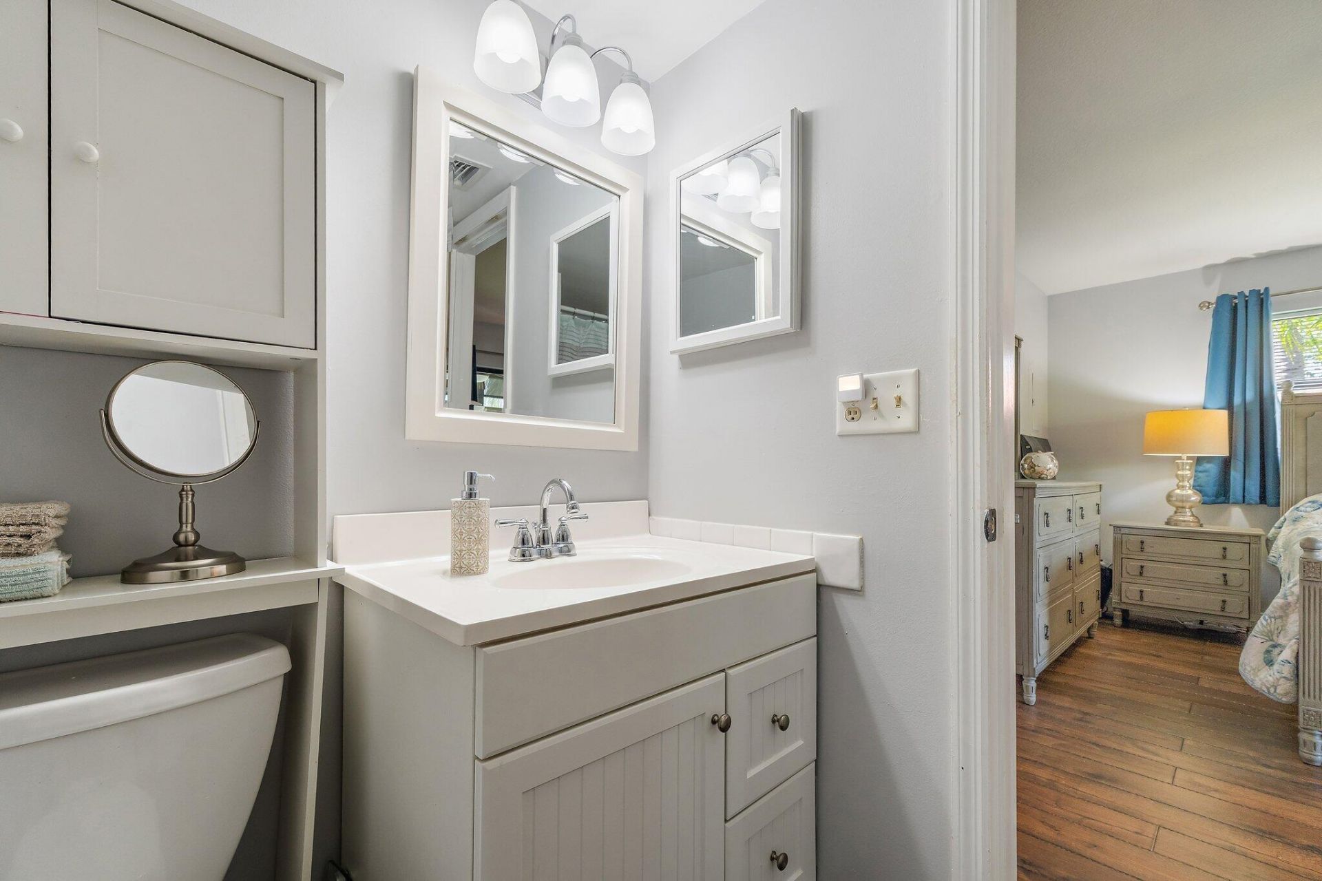 671 SW South River Drive, Unit 105, Stuart, FL 34997 Photo