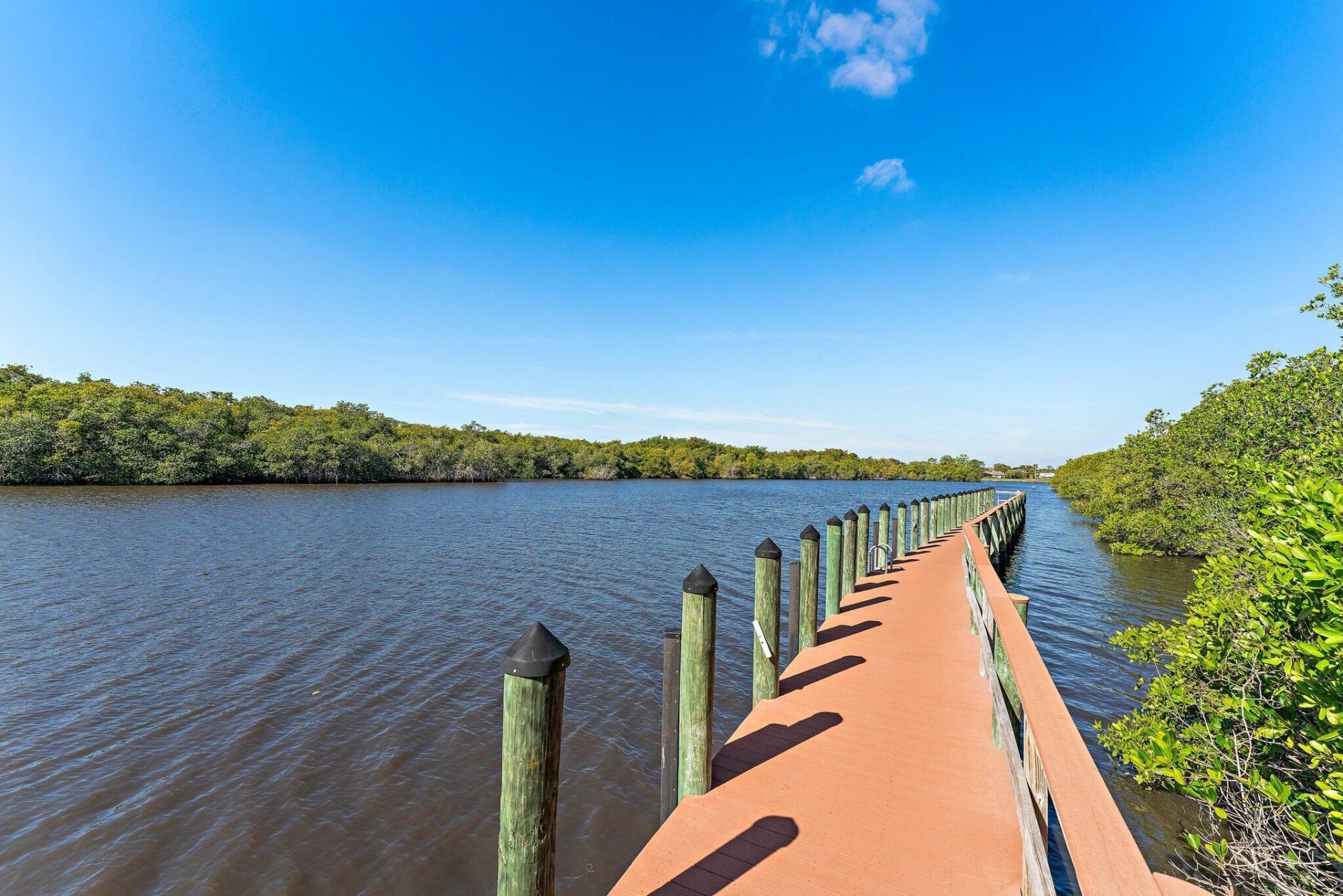 671 SW South River Drive, Unit 105, Stuart, FL 34997 Photo