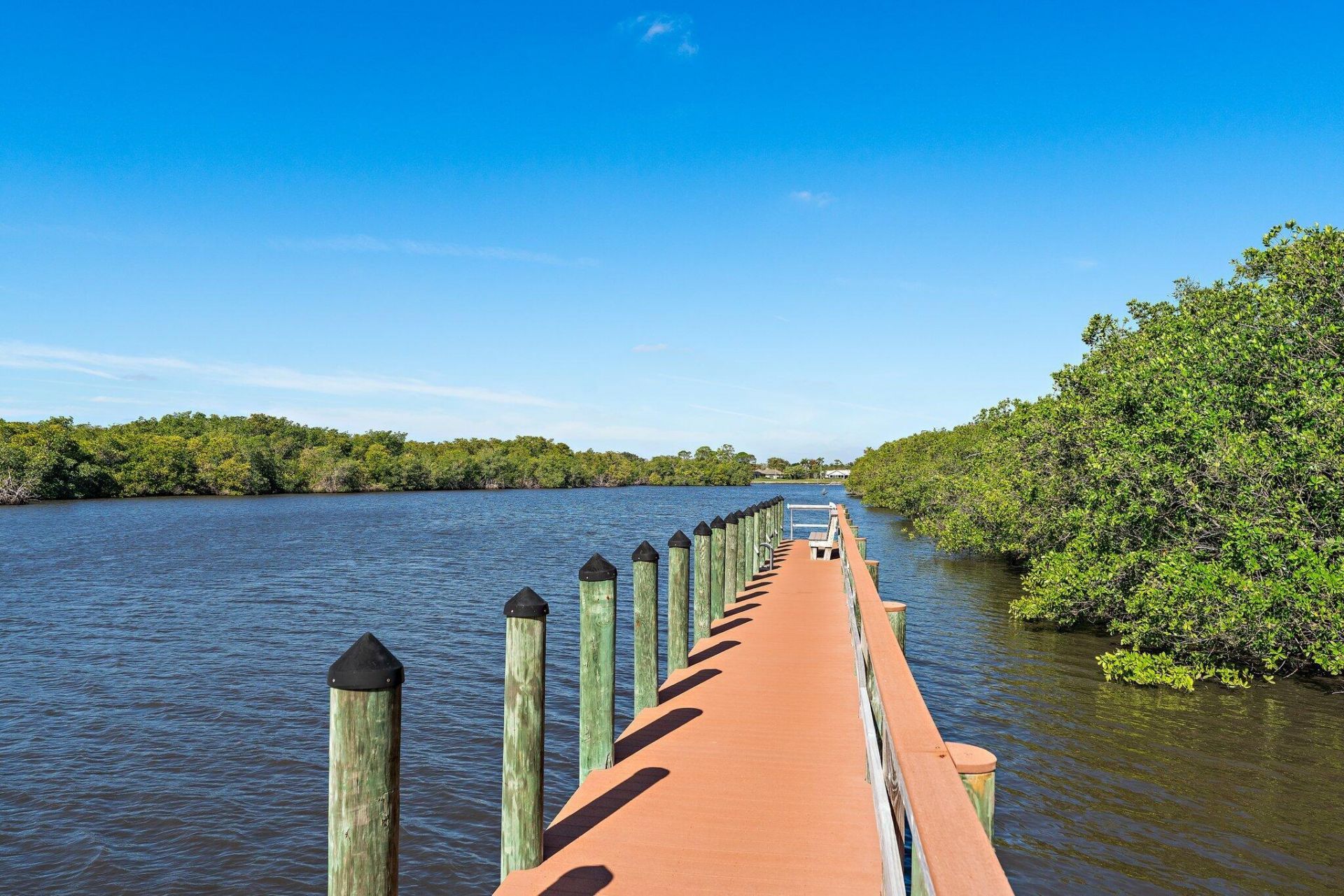 671 SW South River Drive, Unit 105, Stuart, FL 34997 Photo