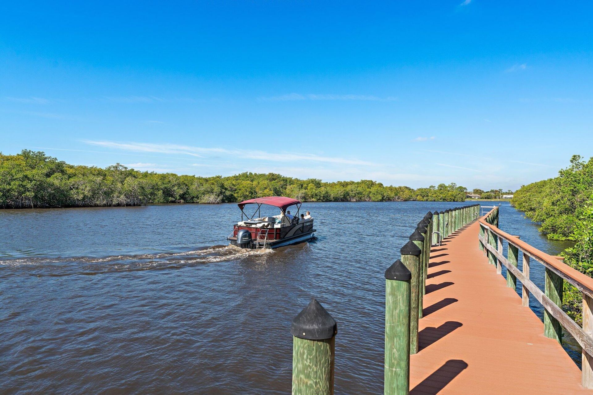 671 SW South River Drive, Unit 105, Stuart, FL 34997 Photo