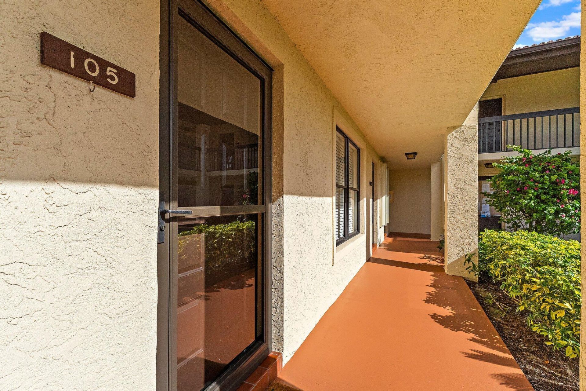 671 SW South River Drive, Unit 105, Stuart, FL 34997 Photo