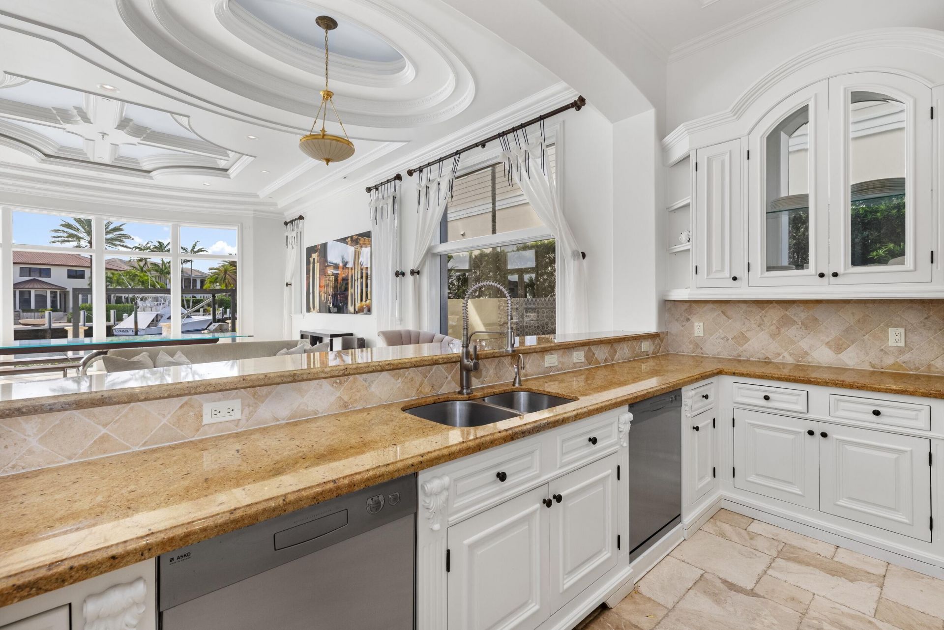 3201 NE 27th Avenue, Lighthouse Point, FL 33064 Photo