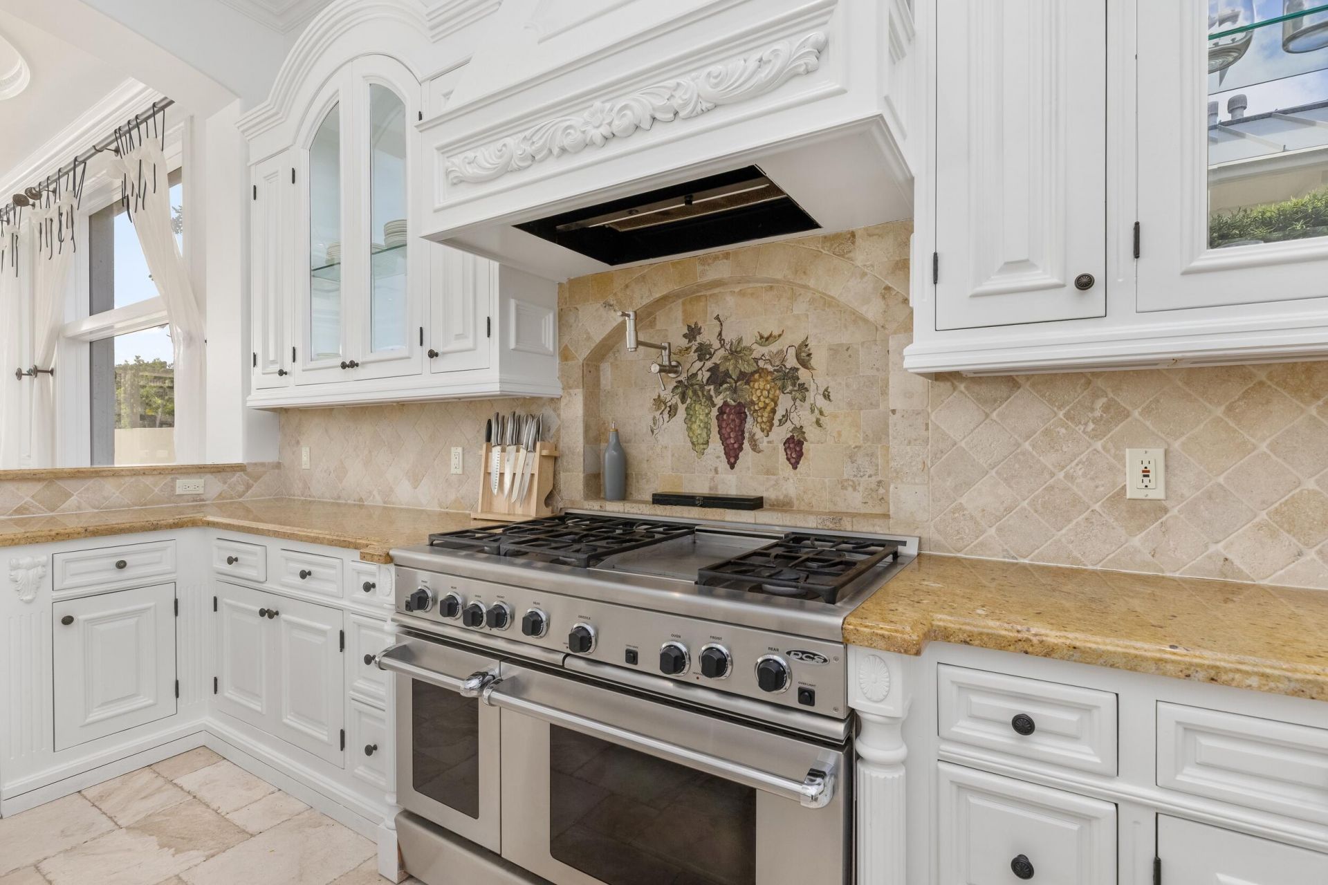 3201 NE 27th Avenue, Lighthouse Point, FL 33064 Photo