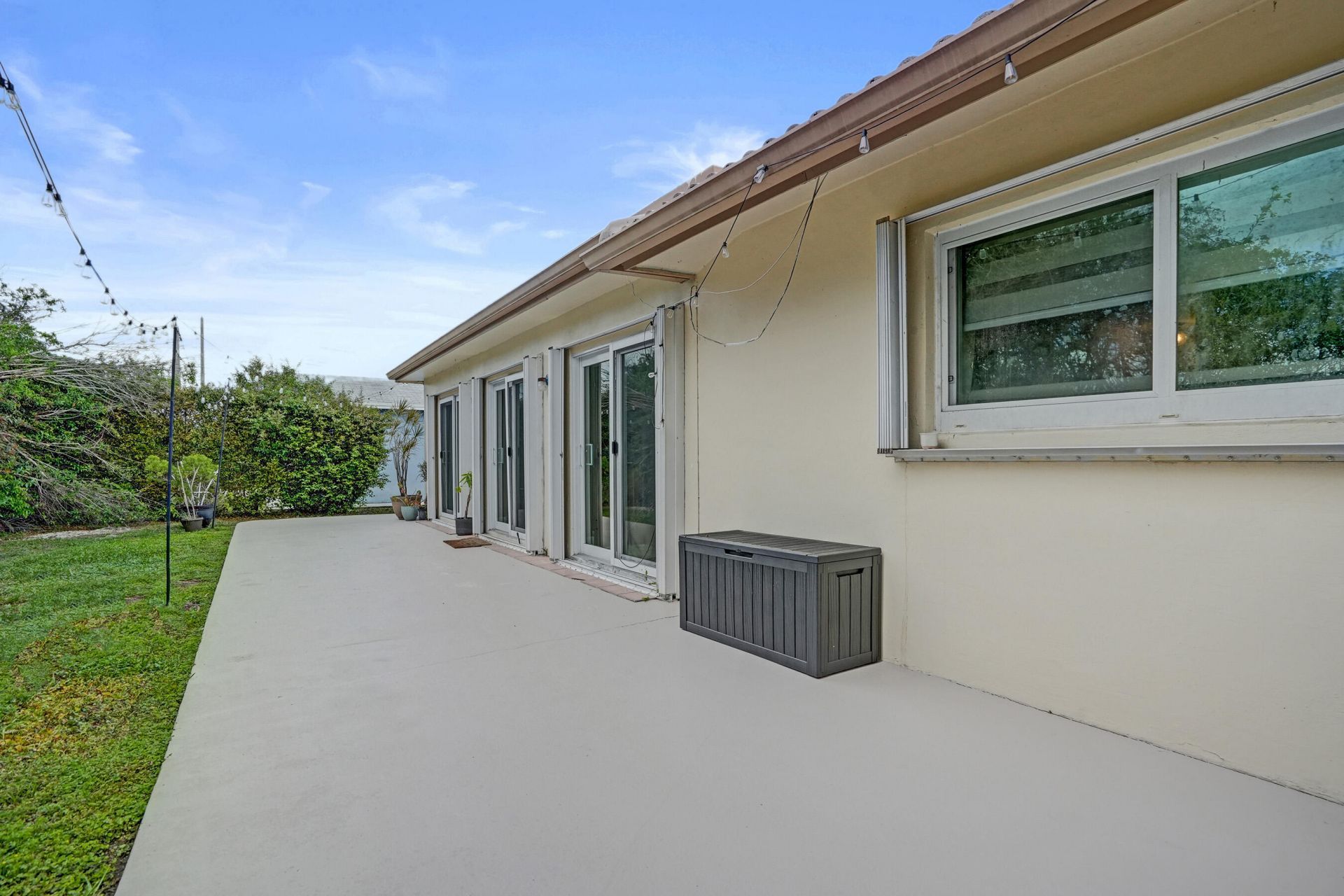 8205 NW 106th Avenue, Tamarac, FL 33321 Photo