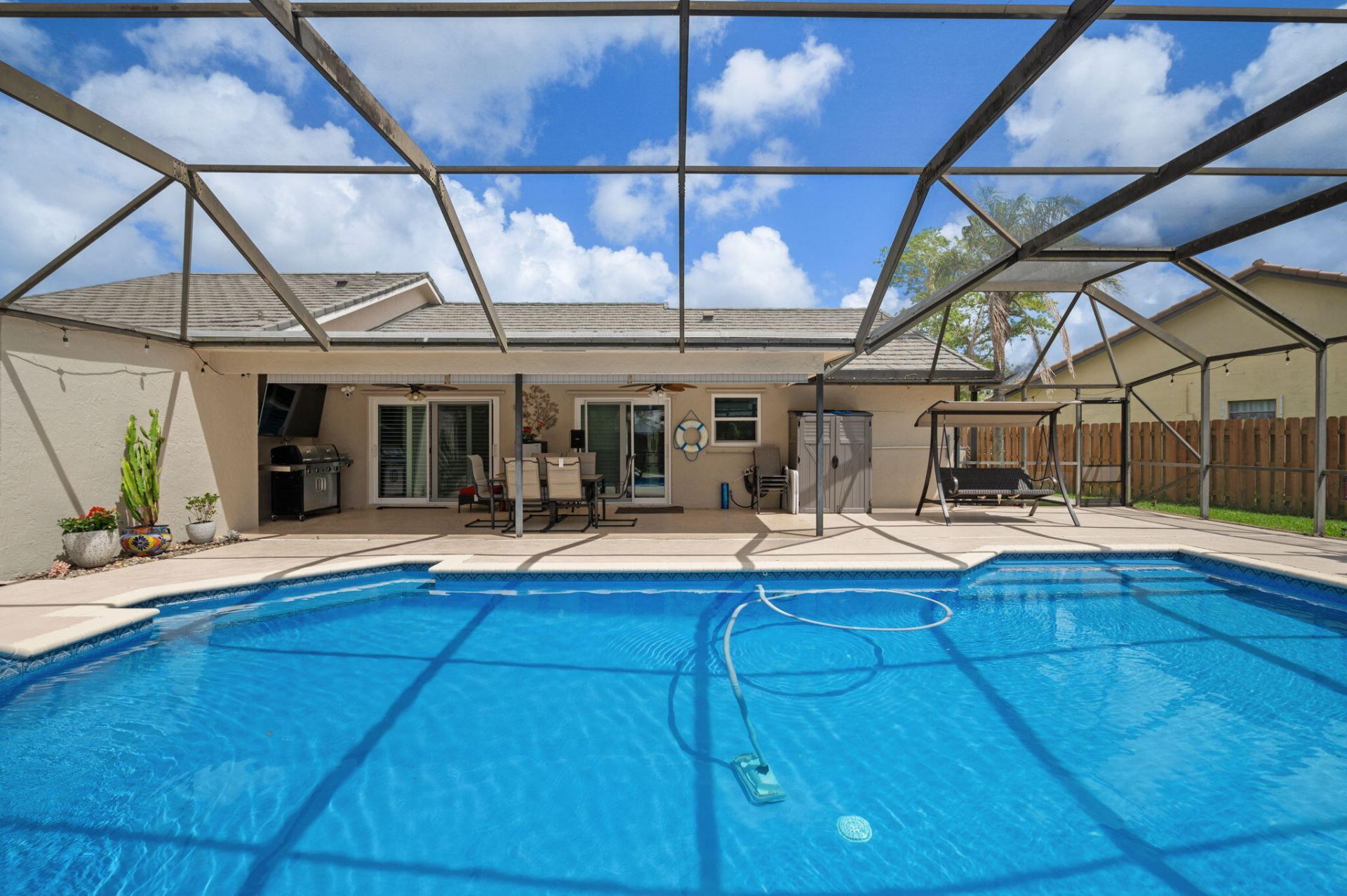 1905 NW 78th Avenue, Margate, FL 33063 Photo