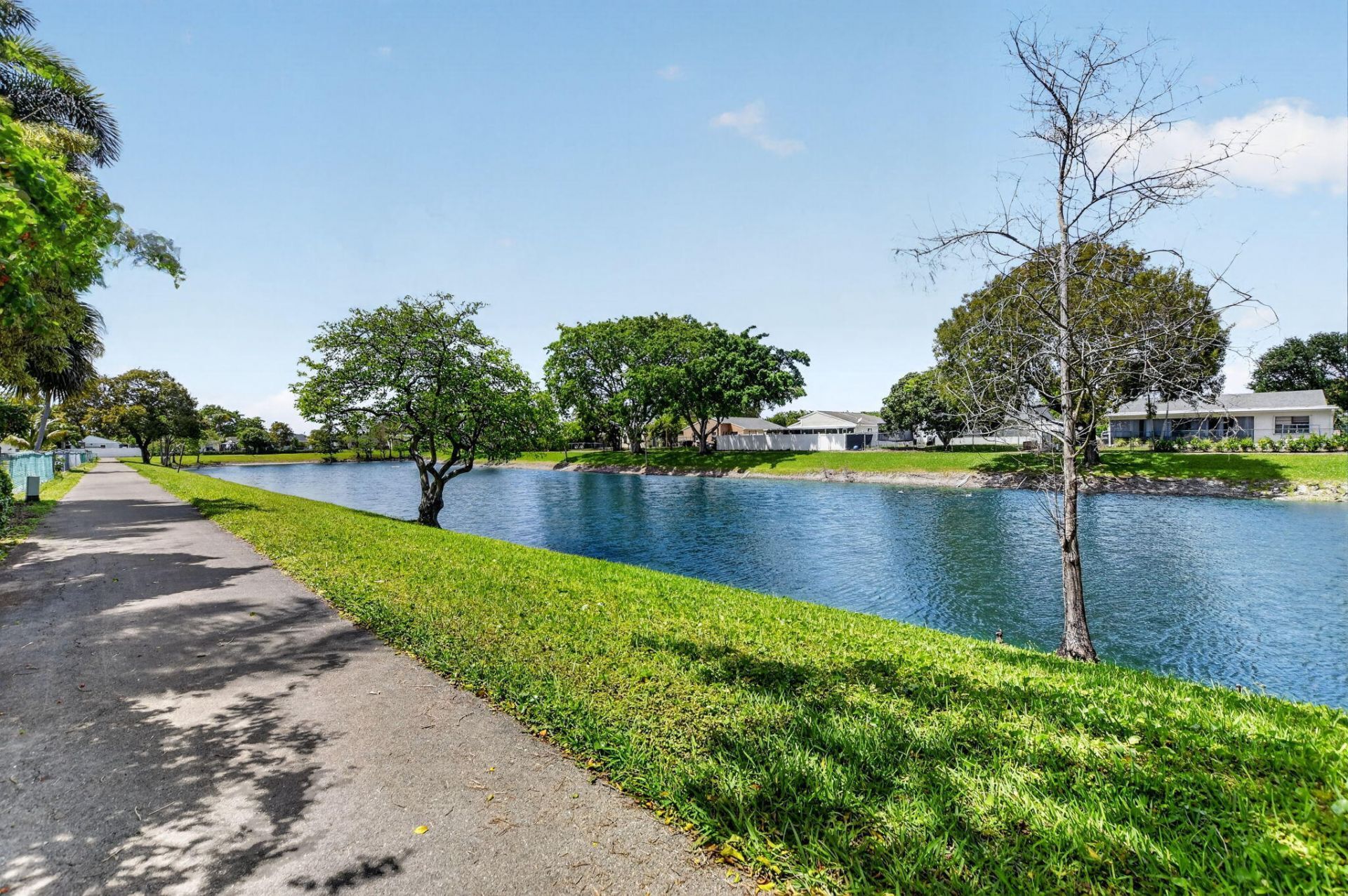 8353 Huntsman Place, Boca Raton, FL 33433 Photo