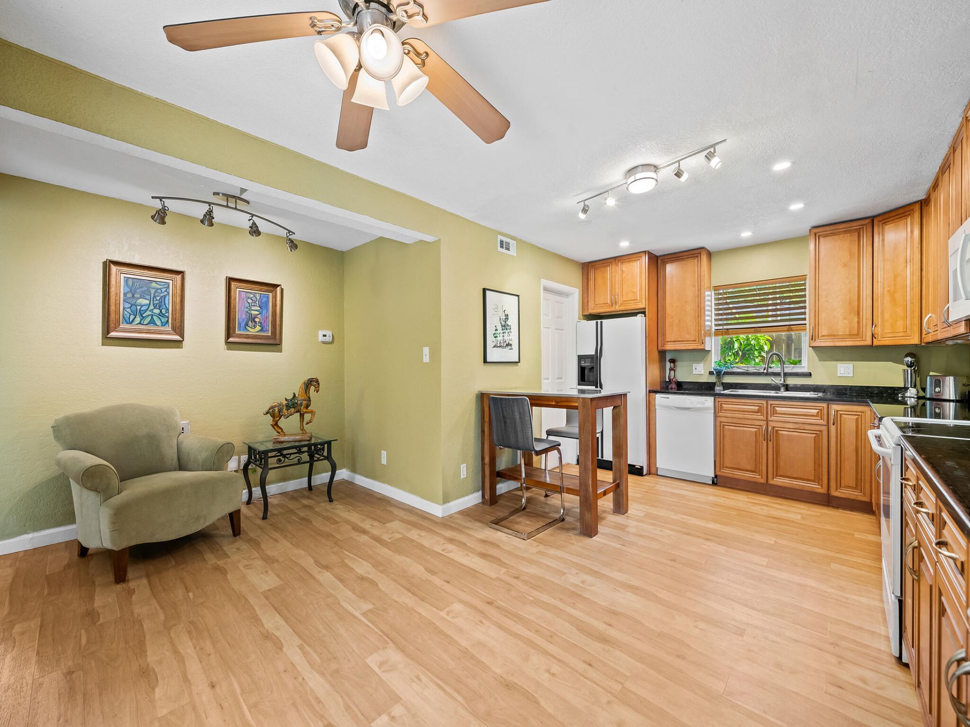 1320 SW 55th Avenue, Plantation, FL 33317 Photo