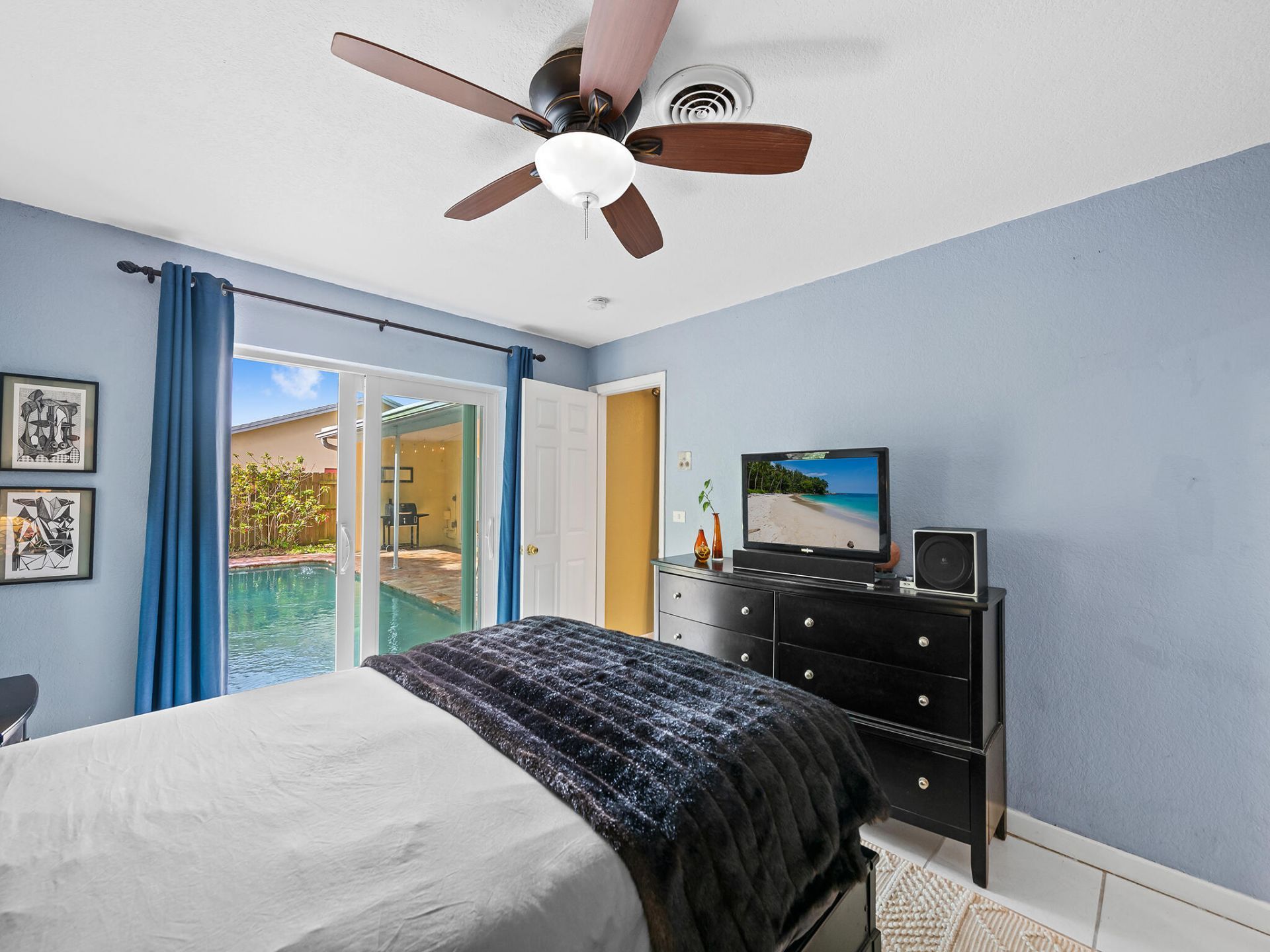 1320 SW 55th Avenue, Plantation, FL 33317 Photo