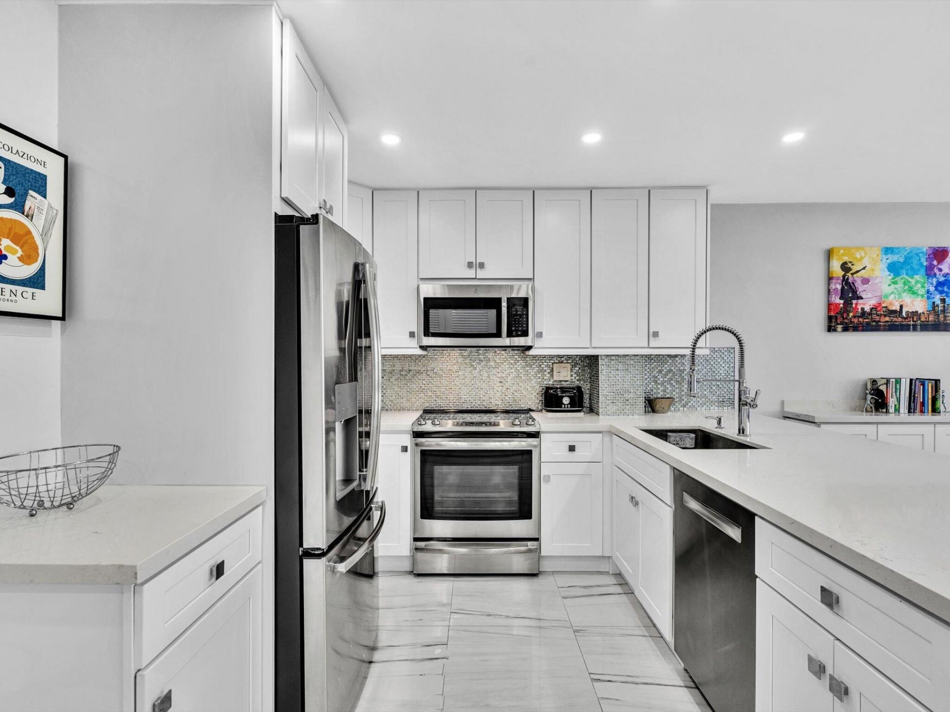 3300 NE 36th Street, Unit 217, Fort Lauderdale, FL 33308 Photo