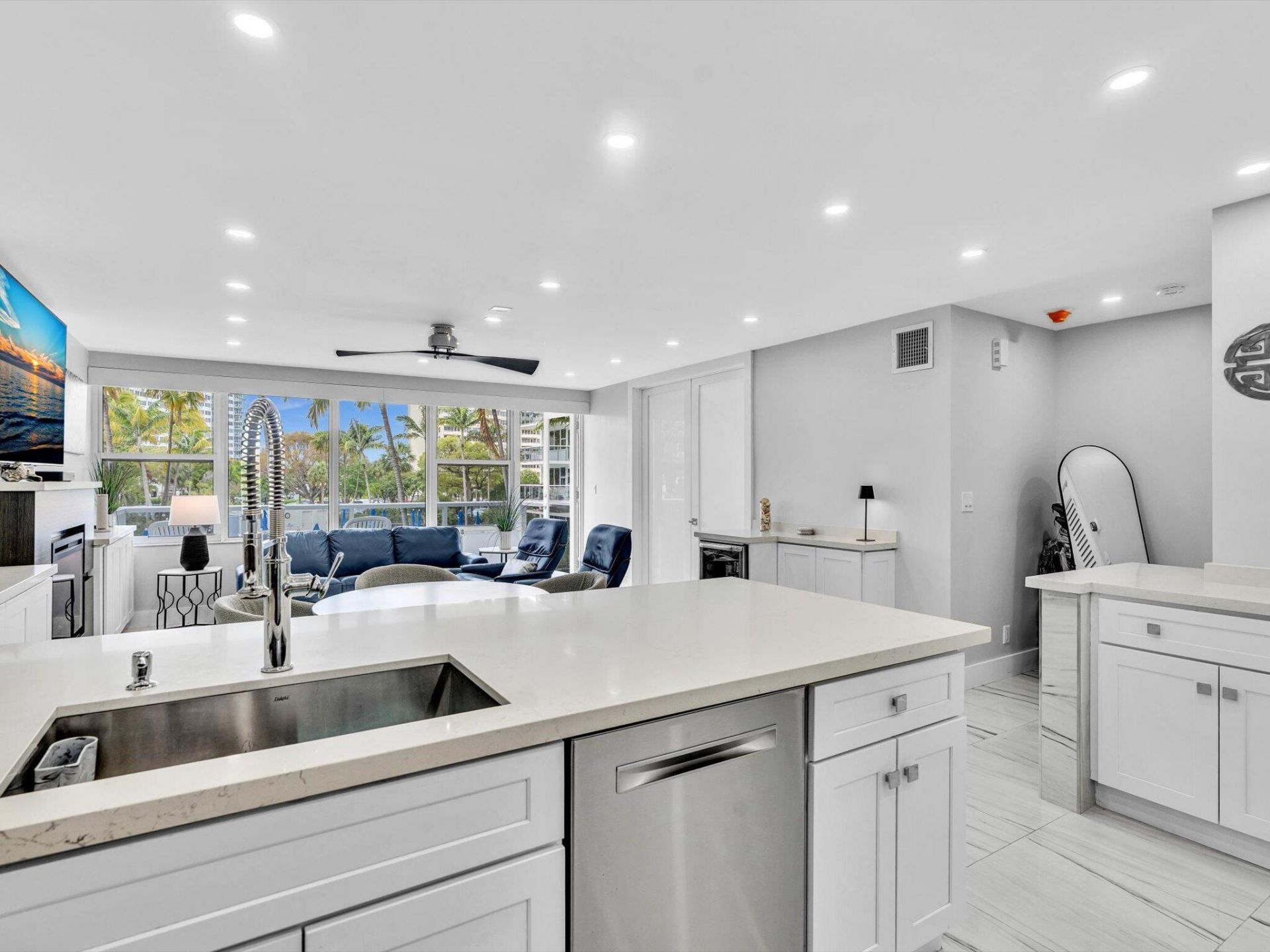 3300 NE 36th Street, Unit 217, Fort Lauderdale, FL 33308 Photo