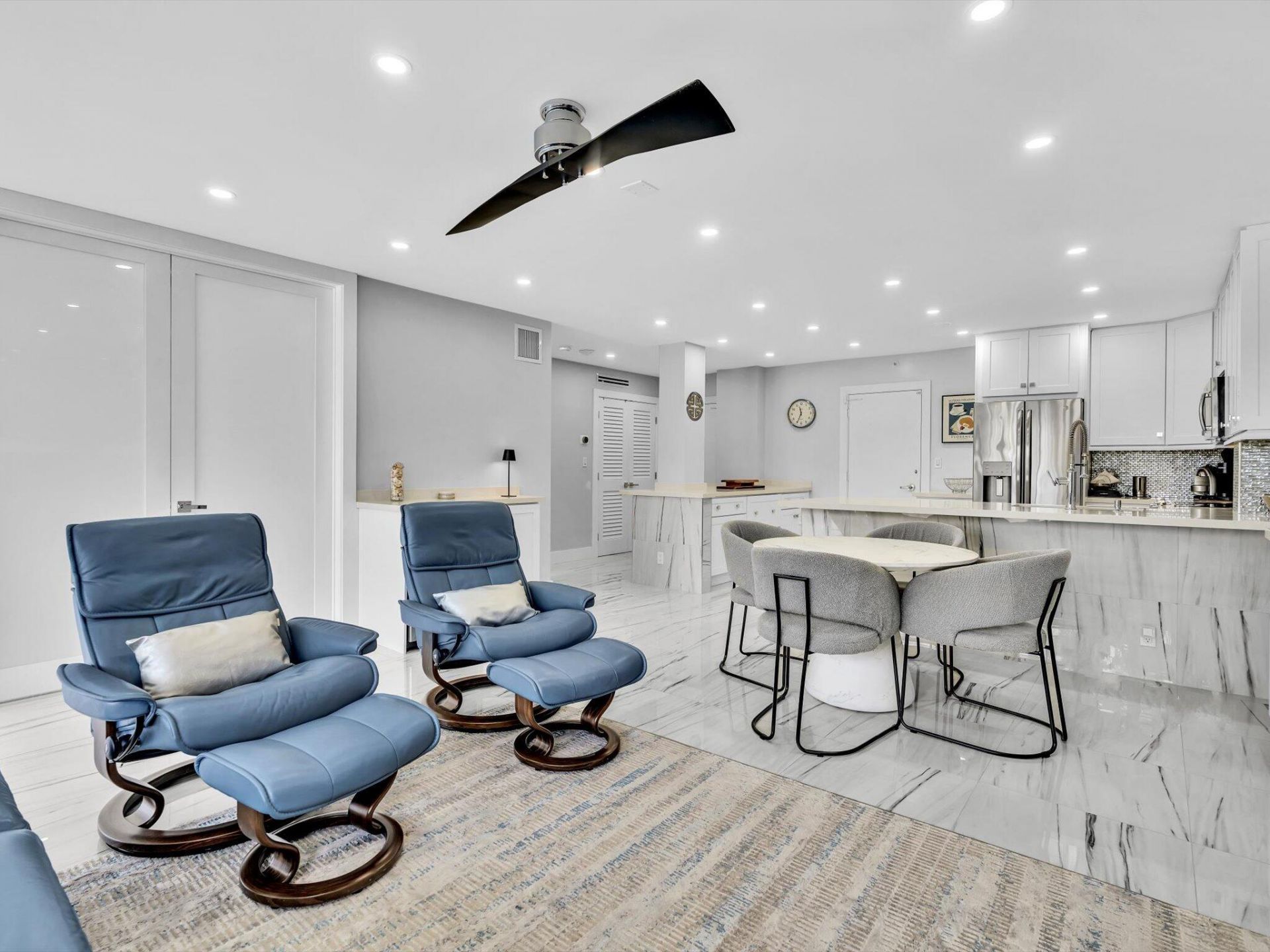 3300 NE 36th Street, Unit 217, Fort Lauderdale, FL 33308 Photo