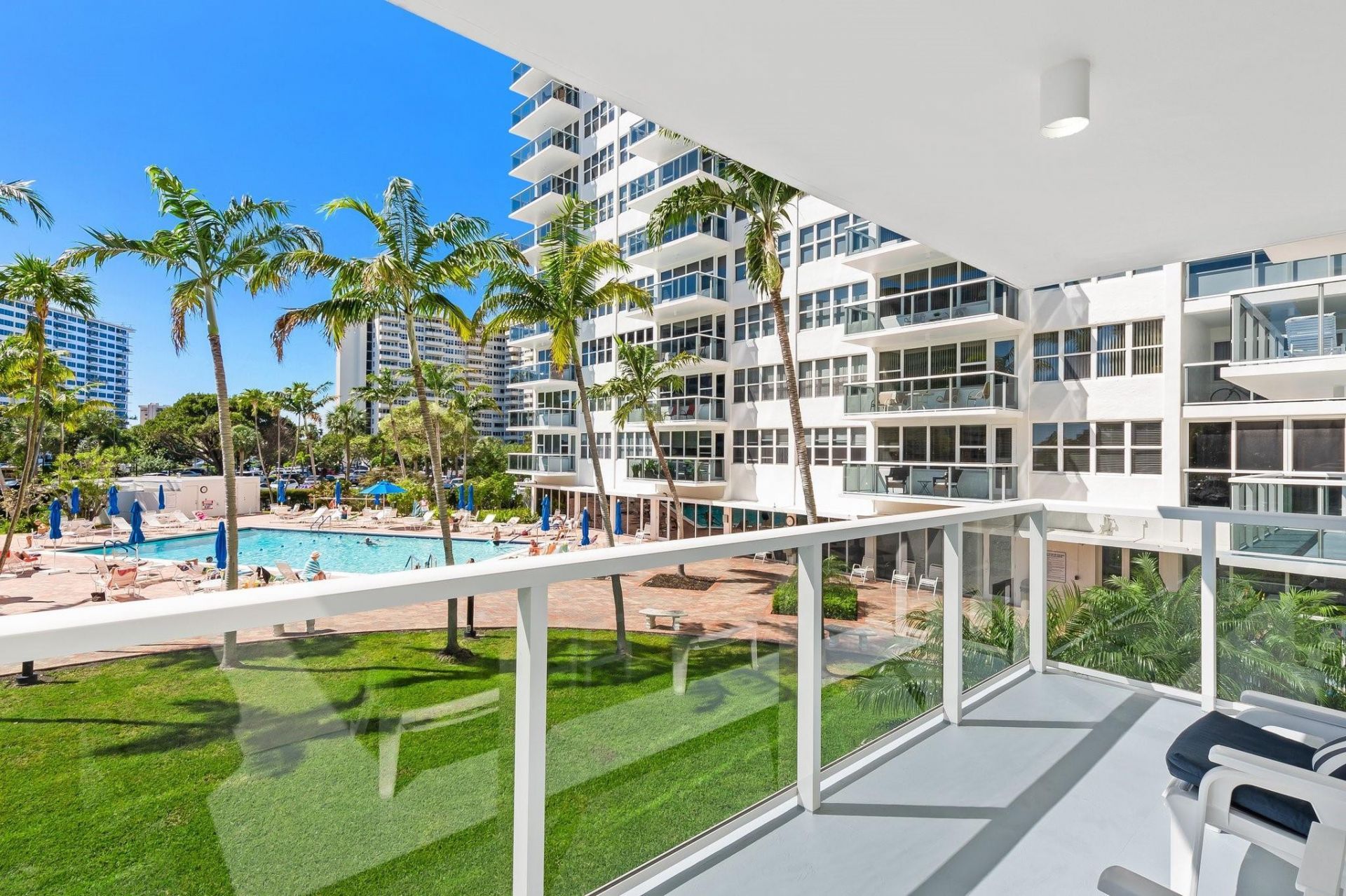 3300 NE 36th Street, Unit 217, Fort Lauderdale, FL 33308 Photo