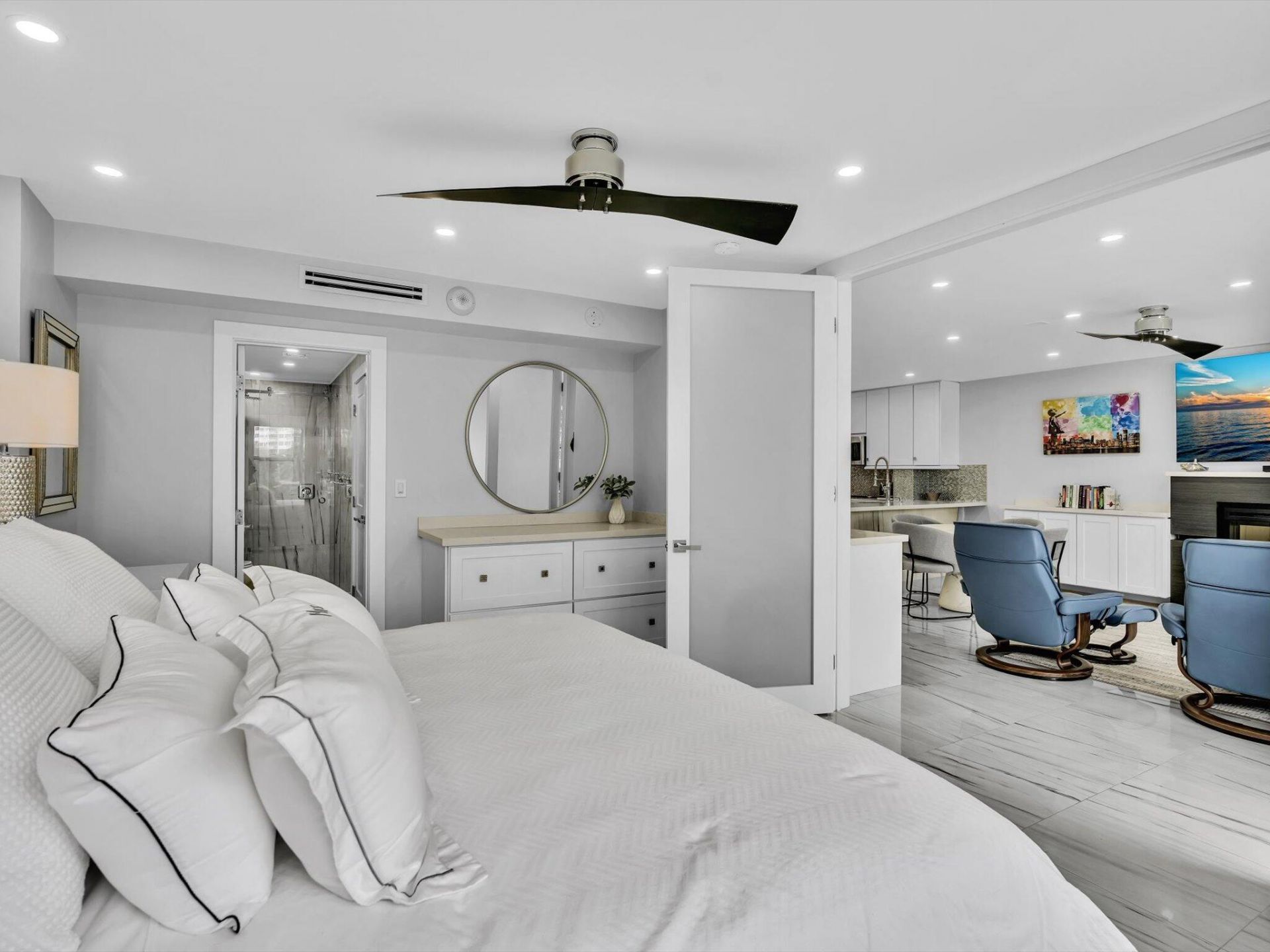 3300 NE 36th Street, Unit 217, Fort Lauderdale, FL 33308 Photo