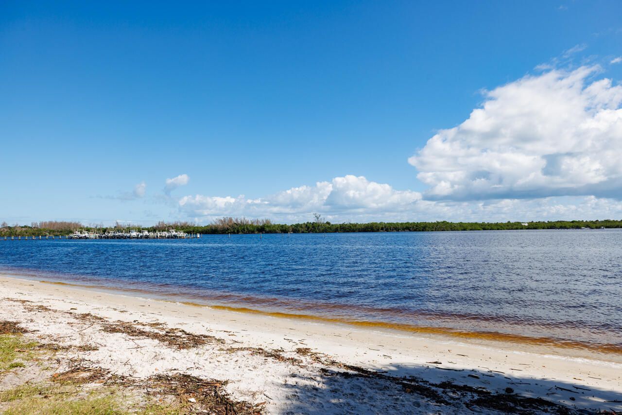 6197 SE Riverboat Drive, Unit 1008, Stuart, FL 34997 Photo