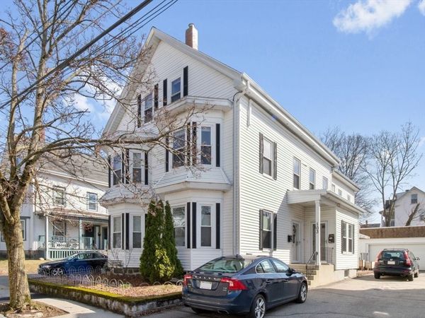 103 Cushing St, Unit 4, Waltham, MA 02453