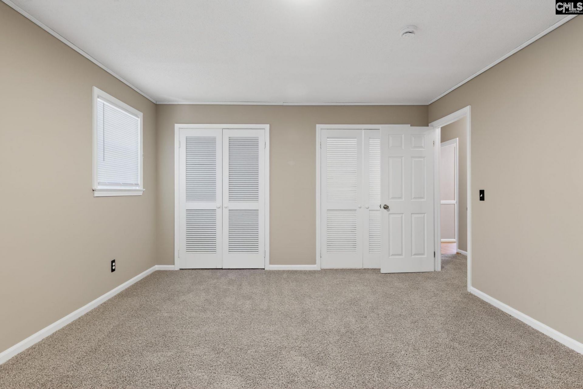 237 Charlwood Road Photo 24