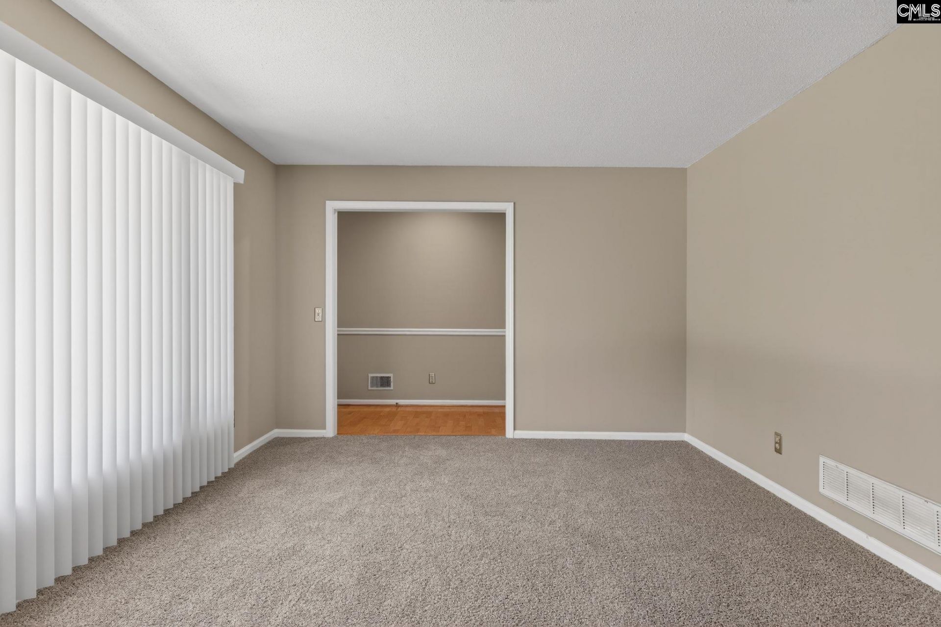 237 Charlwood Road Photo 26