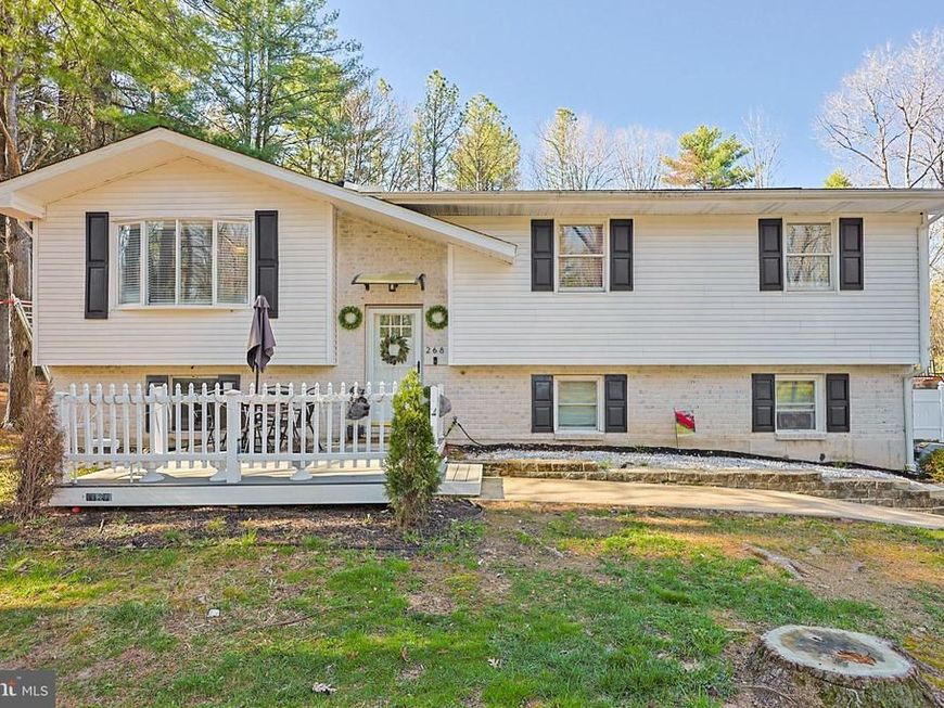 268 Turkey Ridge Drive , Kunkletown, PA 18058 Main Photo