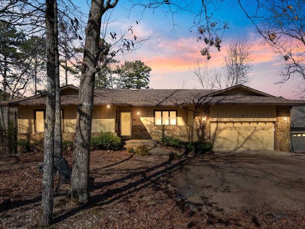11 Acala Place, Hot Springs Village, AR 71909
